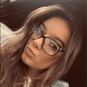 Meet your Posher, Gabrielle